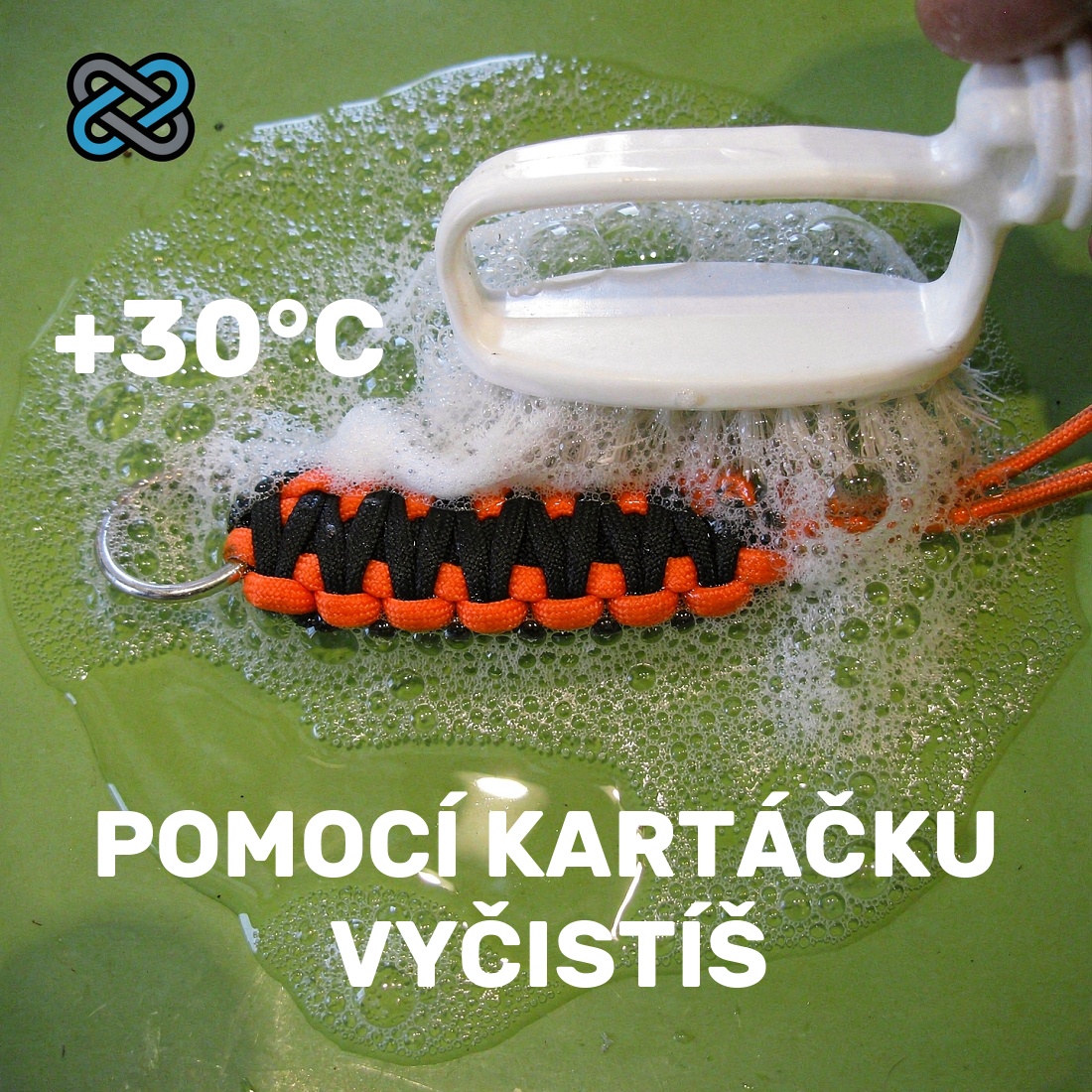 údržba paracordu kartáček